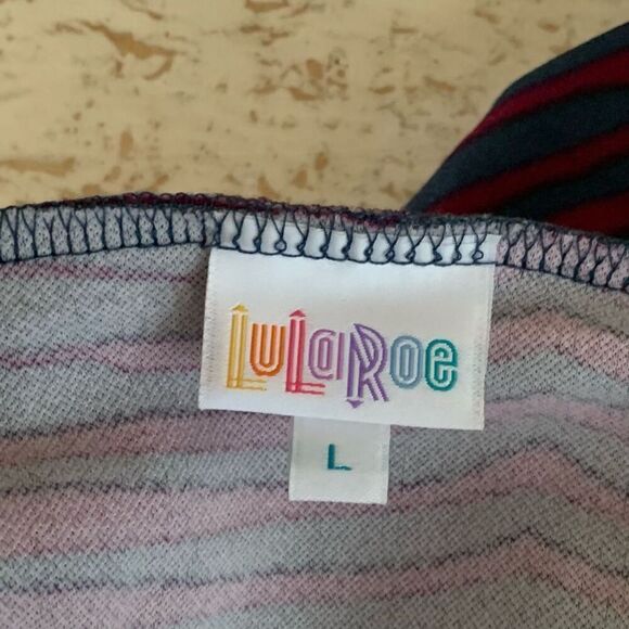 Women’s LuLaRoe Cassie pencil skirt wave print size L stretch  NWOT - Picture 6 of 8